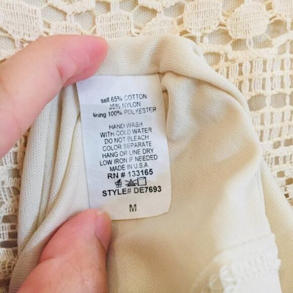 ALTAR'D STATE Cream Lace Long Sleeve Skater Dress MEDIUM Stretch Scoop - Picture 9 of 9